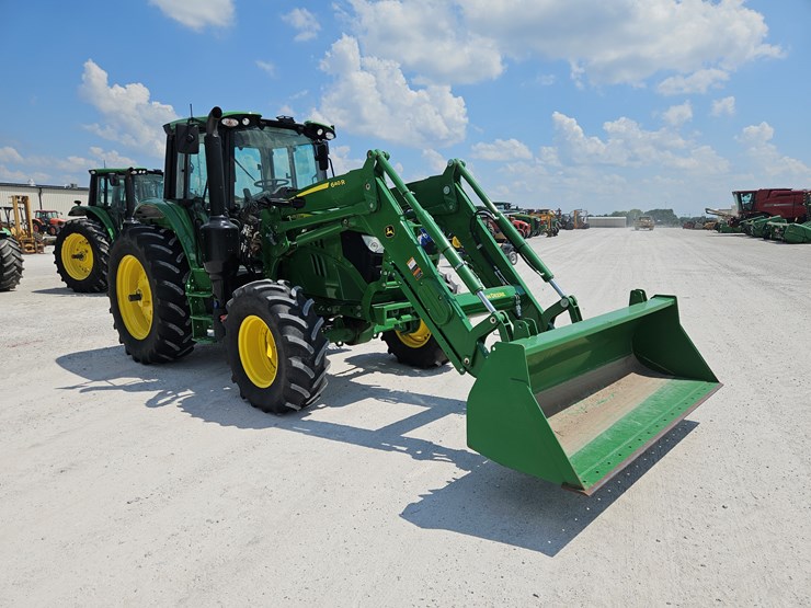 2022-john-deere-6140m-image-24