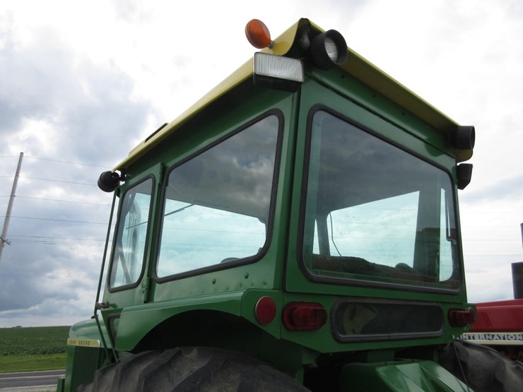 john-deere-4520-image-5