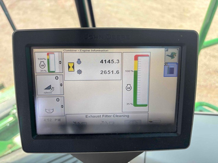 2013-john-deere-s680-image-54