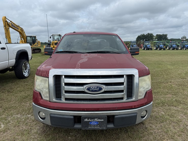 2010-ford-f150-xlt-image-3