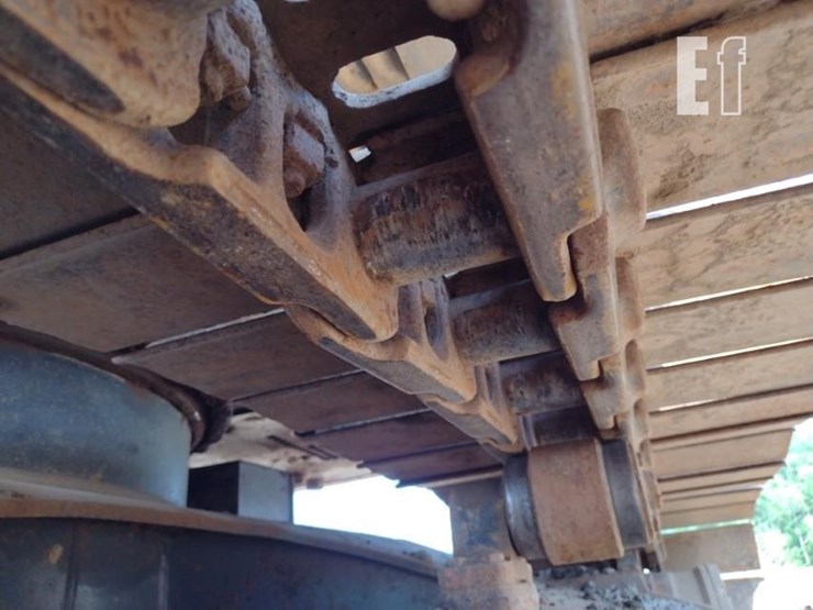 2007-hitachi-zx135us-image-39