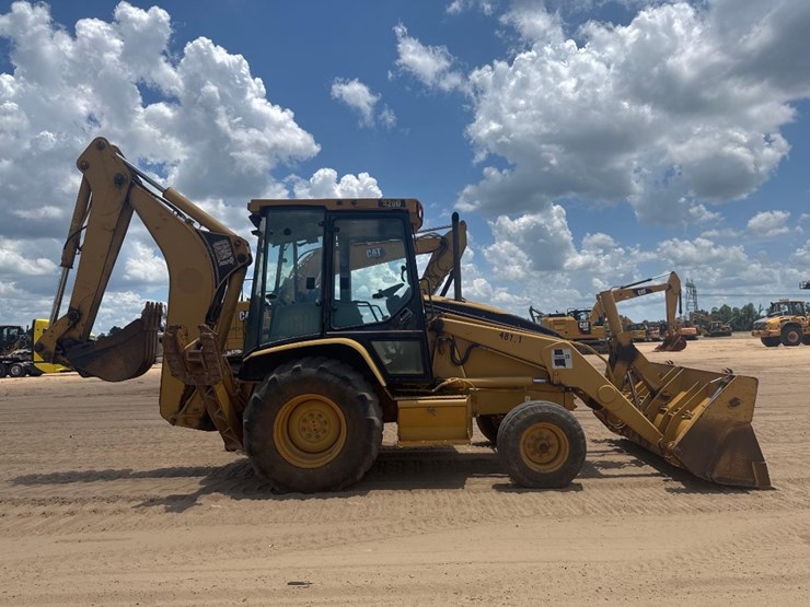 2003-caterpillar-420d-image-5