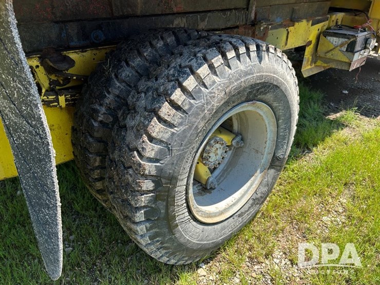 1977-ford-f750-image-13
