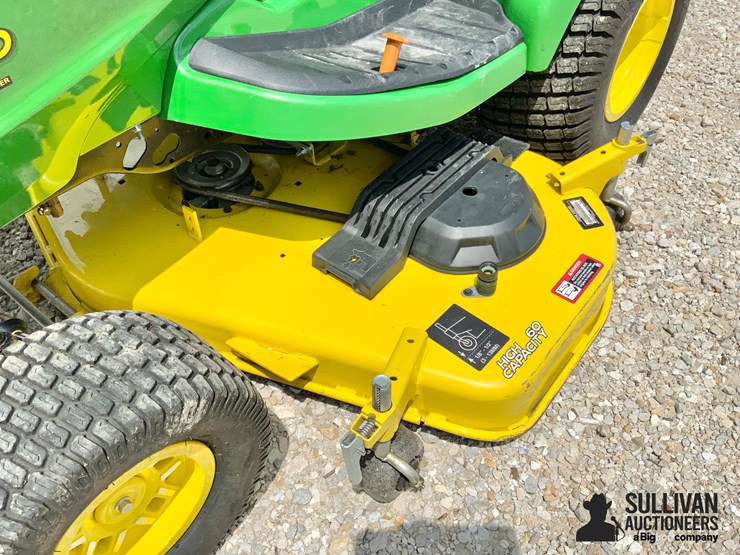 2021-john-deere-x730-image-14