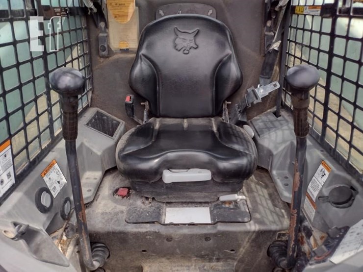 2021-bobcat-s740-image-12