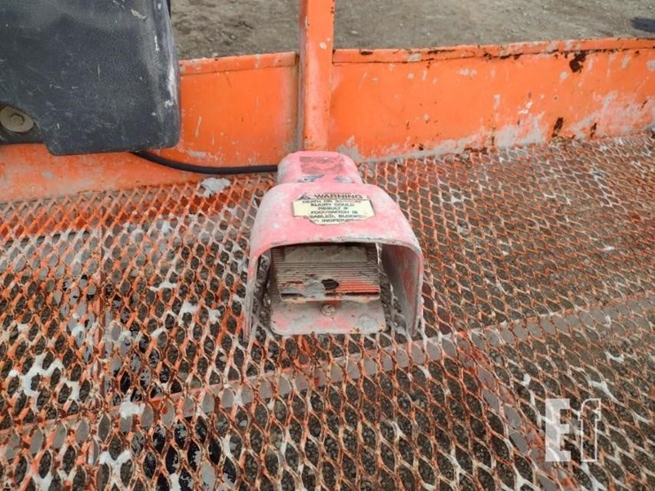 2008-jlg-600s-image-24