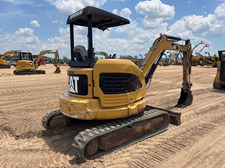 caterpillar-303.5c-cr-image-4