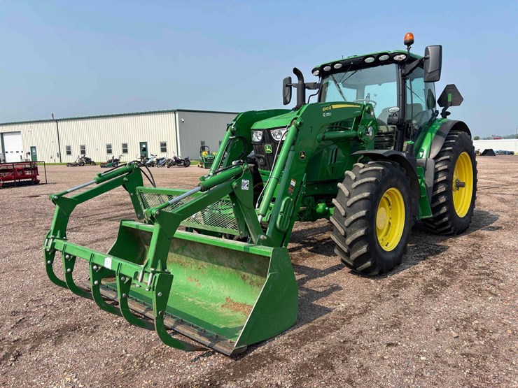 2021-john-deere-6155r-image-1