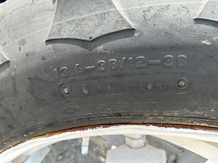 ford-4000-image-5