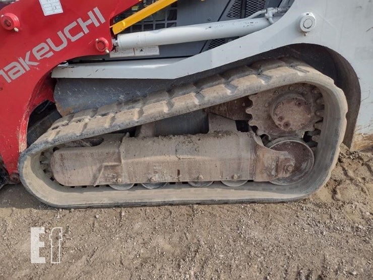 2018-takeuchi-tl8-image-19