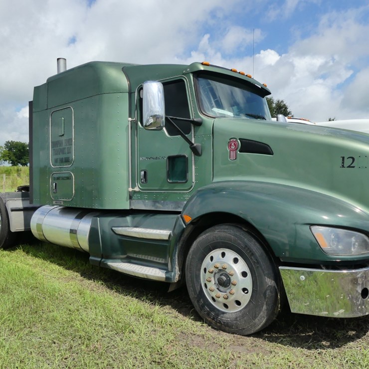 2012 KENWORTH T660