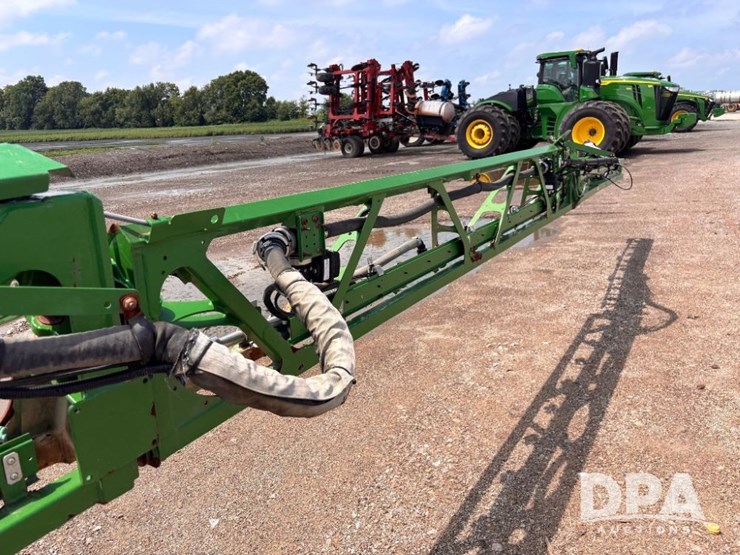 2017-john-deere-r4045-image-87