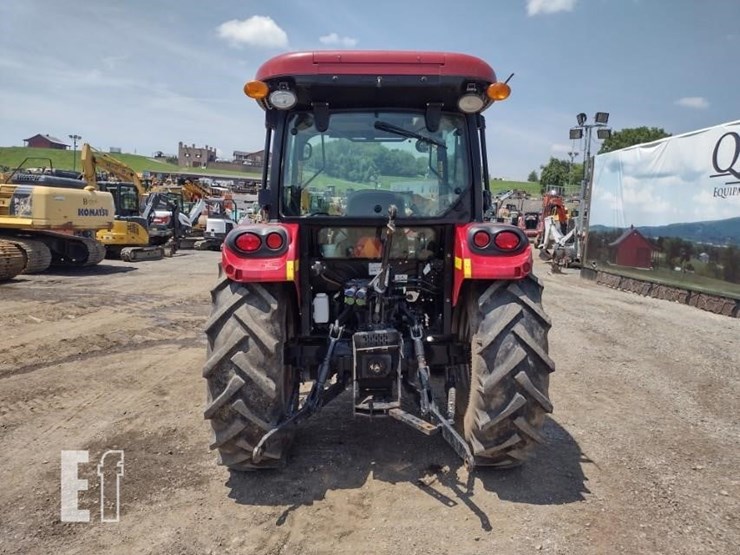 2022-case-ih-farmall-75a-image-4