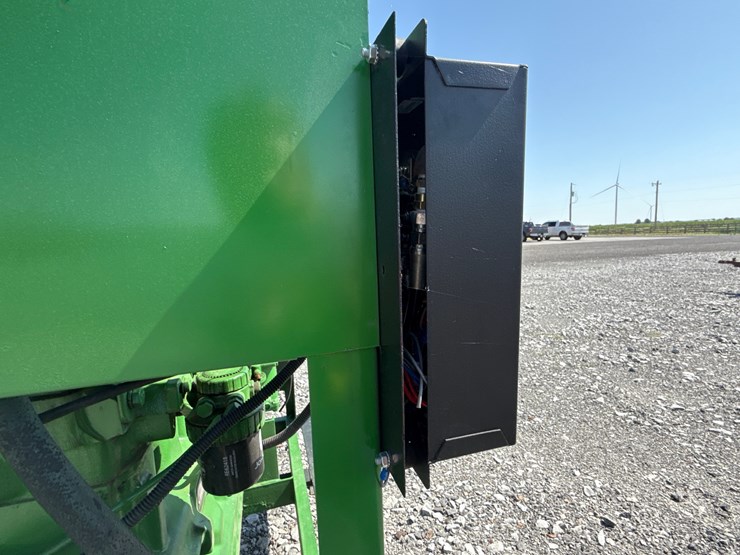 john-deere-6068t-image-23