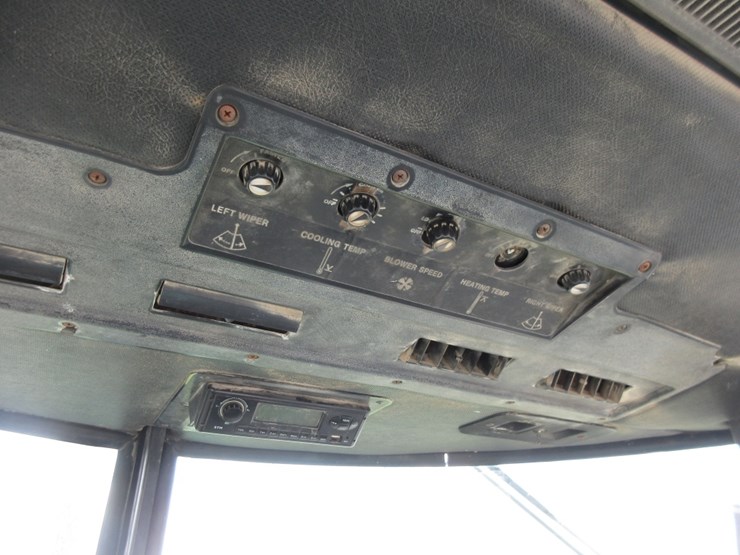 john-deere-4640-image-21