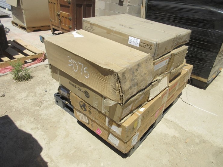 lot-of-misc-exercise-equipment,-image-1