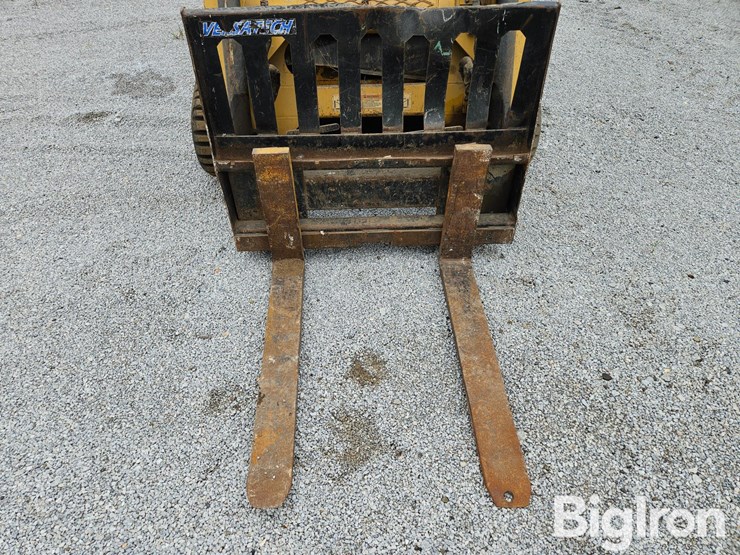 2001-asv-posi-track-4810-image-14