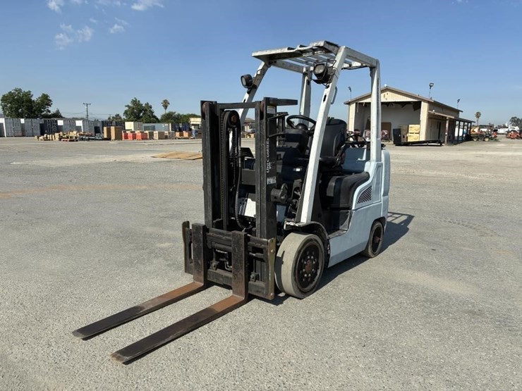 2017-unicarriers-mcp1f2a25lv-forklift-image-1