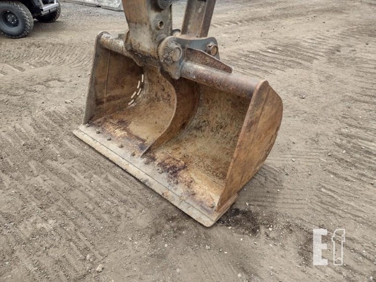 deere-210g-lc-image-18