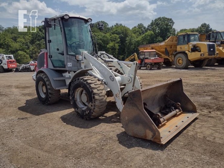 2012-takeuchi-tw65-image-31