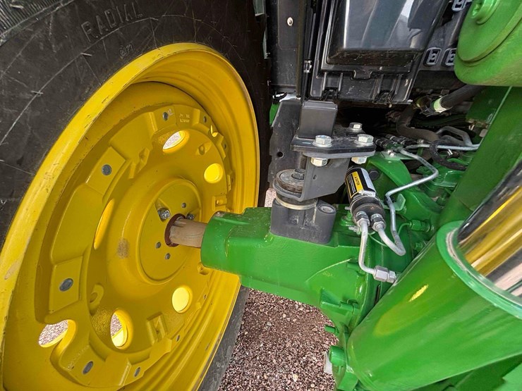 2023-john-deere-6155m-image-31
