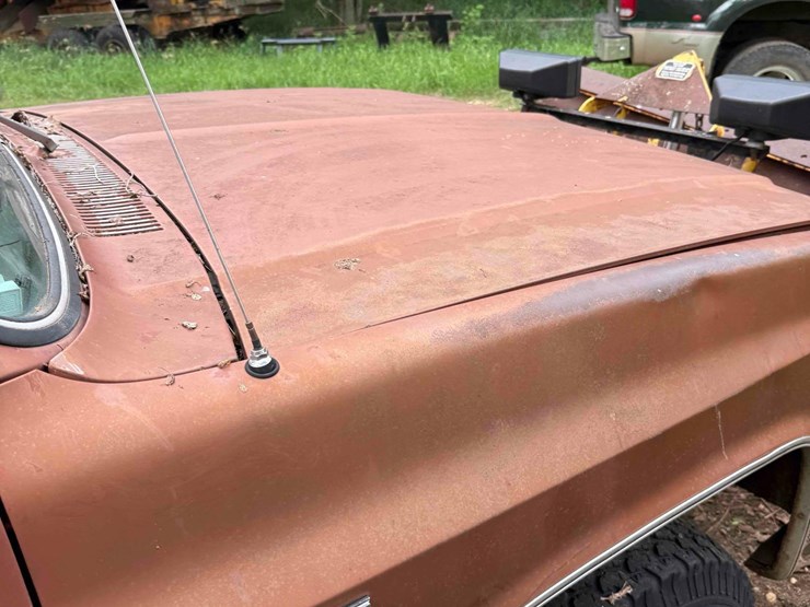 1983-chevy-silverado-10-snowplow-pickup-image-11