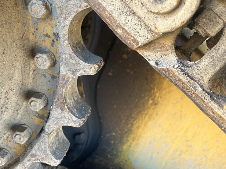 caterpillar-d6m-image-84