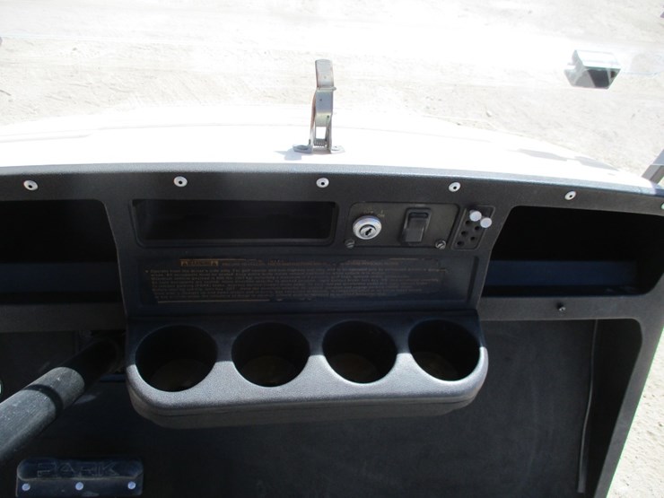 ez-go-golf-shuttle-cart,-image-8