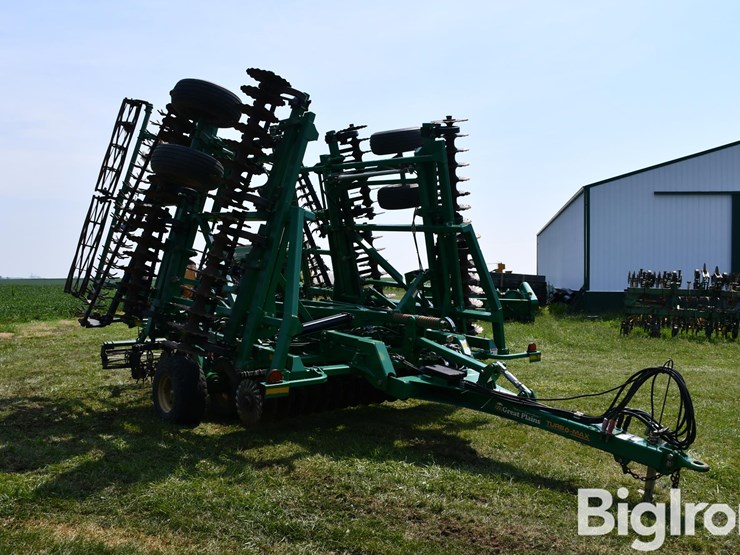 great-plains-3000tm-image-3