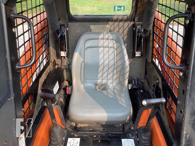 2019-gehl-rt105-image-15