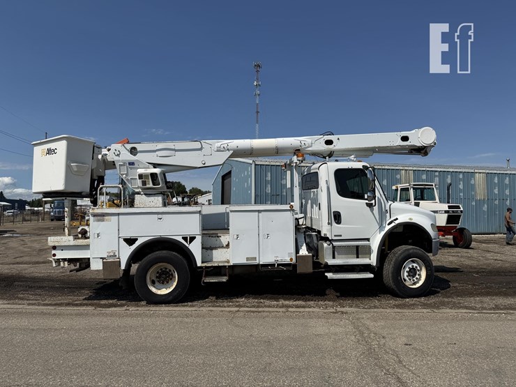 2005-freightliner-business-class-m2-106-image-5