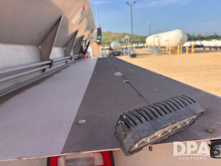 2018-stahly-peterbilt-image-45
