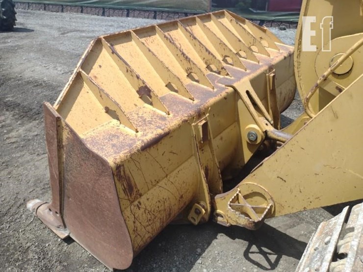 2006-caterpillar-953c-image-19