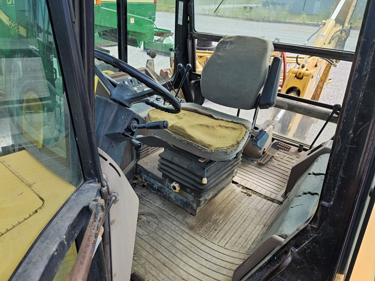 1993-john-deere-310d-image-11