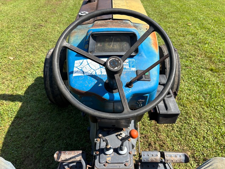 new-holland-3930-image-20