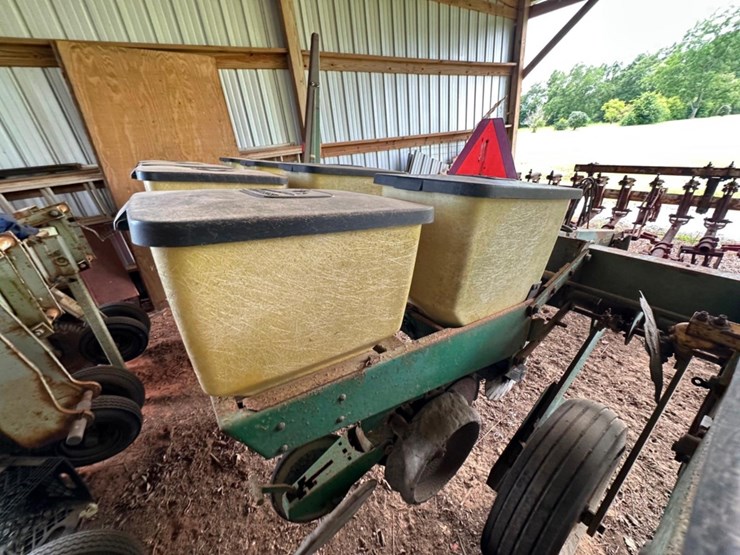 john-deere-7000-image-7