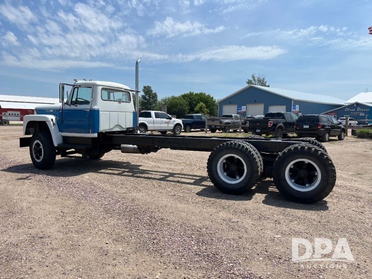 1976-international-loadstar-image-17