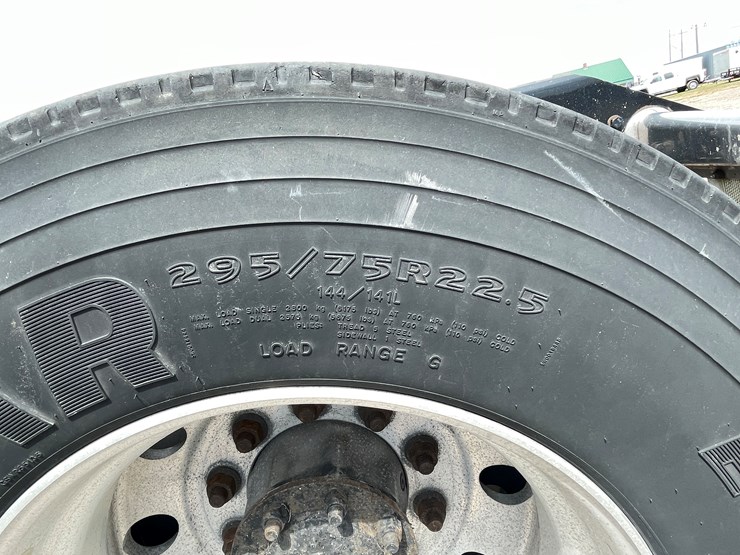 2018-kenworth-t680-image-94