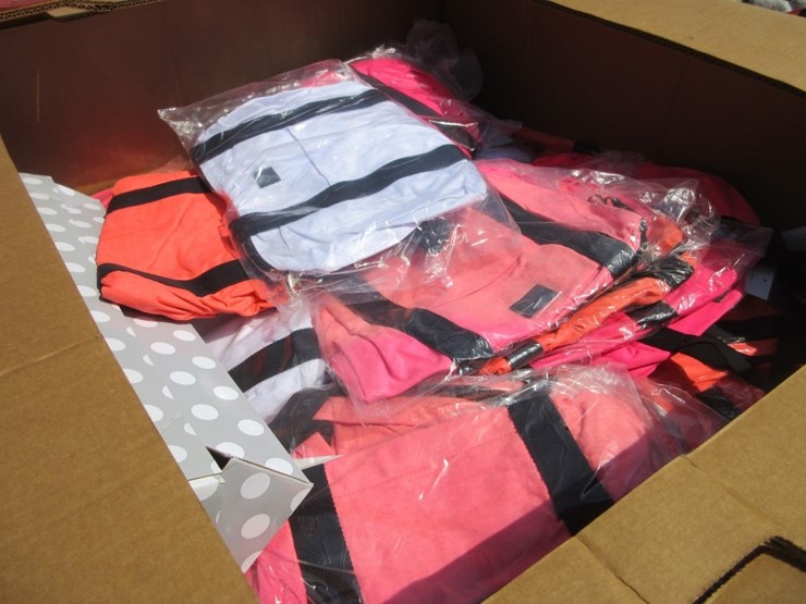 (2)-lots-of-cloth-shoulder-bags/purses,-image-5
