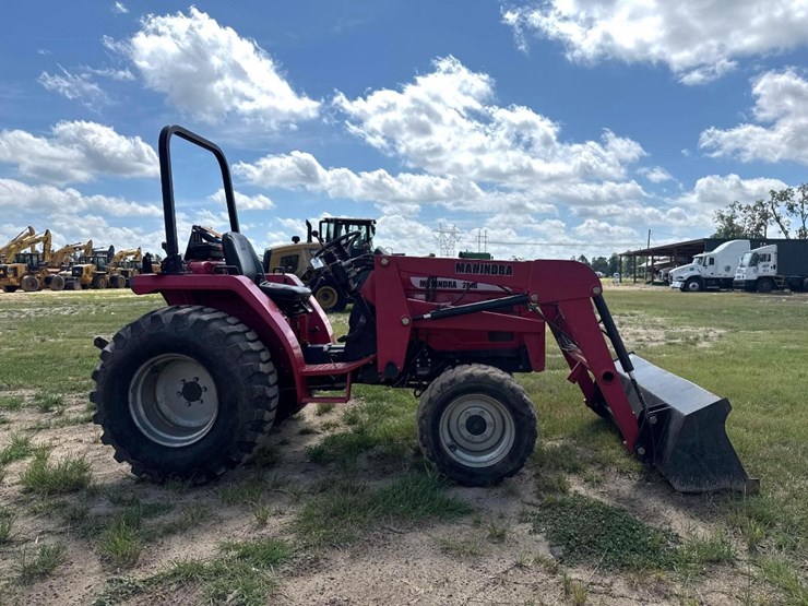 mahindra-2816-image-5