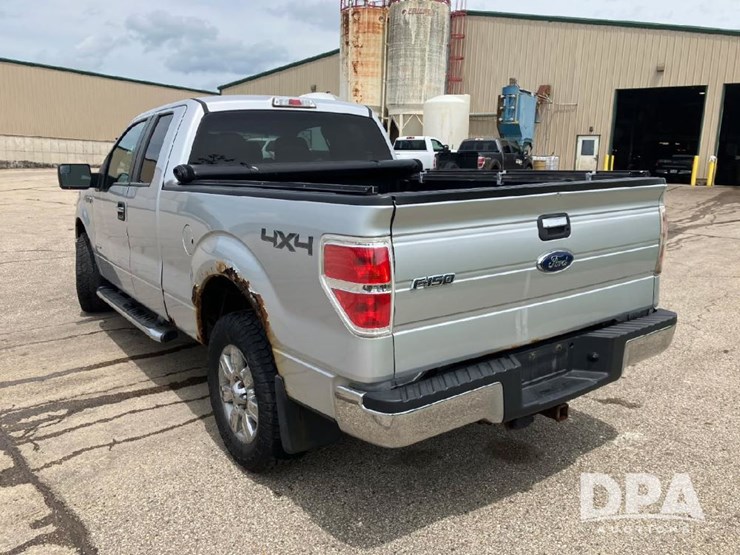 2012-ford-f150-xlt-image-3