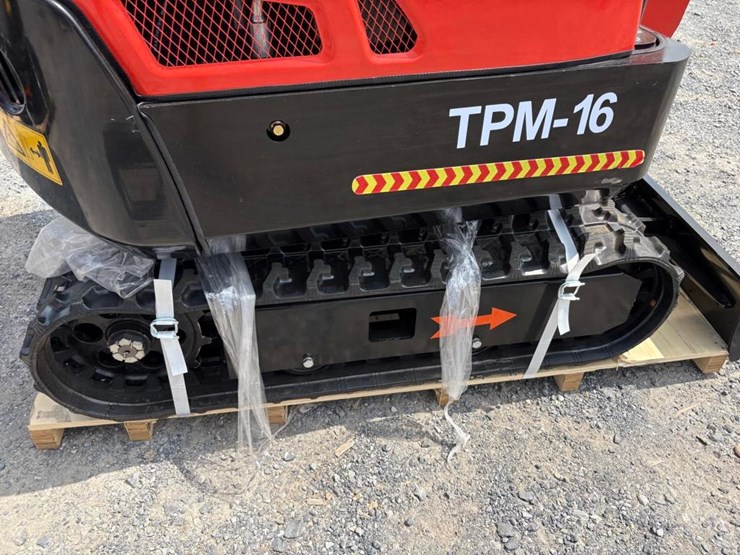 tpm-16-mini-excavator-image-5