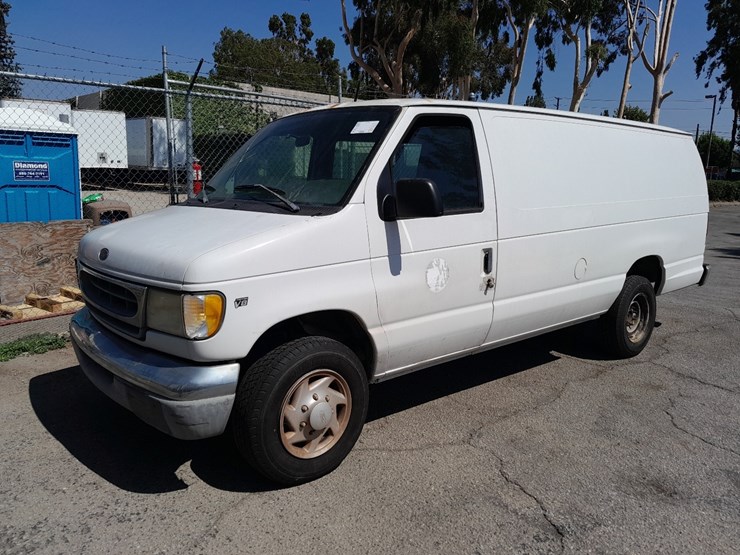 ford-e250-image-2