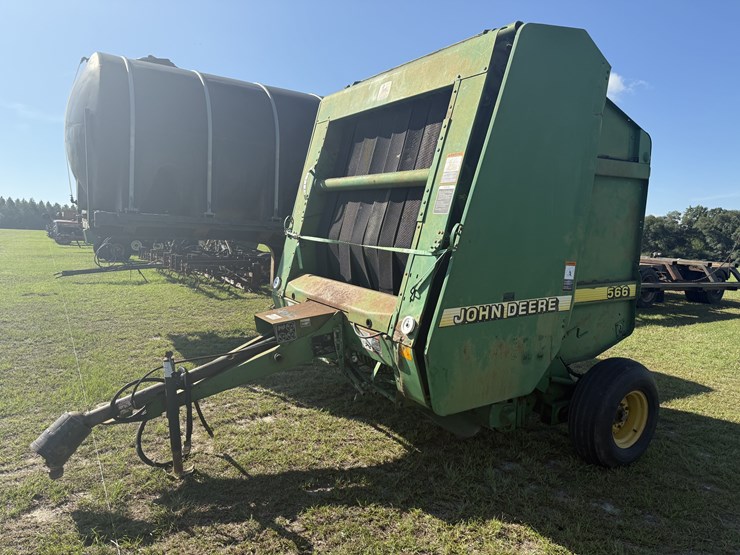 1998-john-deere-566-image-2