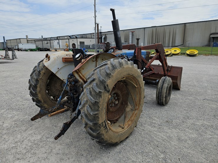 ford-5000-image-7
