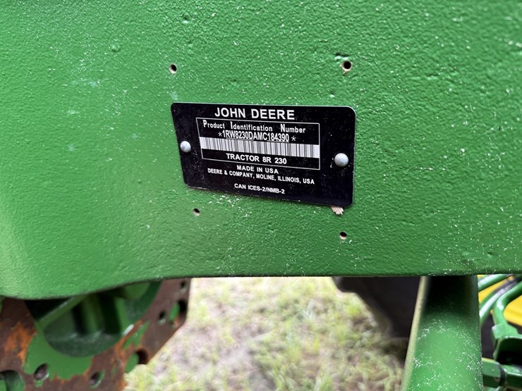 2021-john-deere-8r-230-image-18
