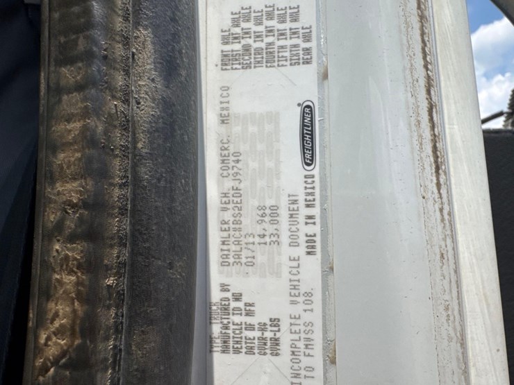 2014-freightliner-s/a-service-truck-image-29