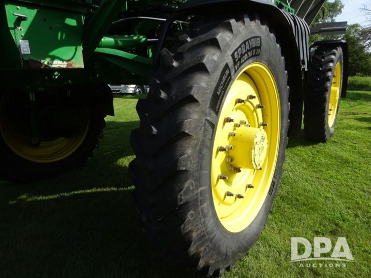 2019-john-deere-r4045-image-40