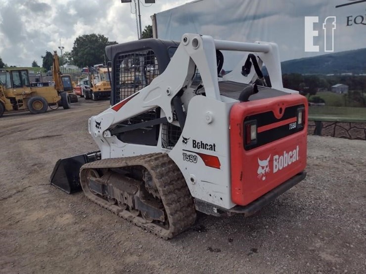 2018-bobcat-t590-image-40