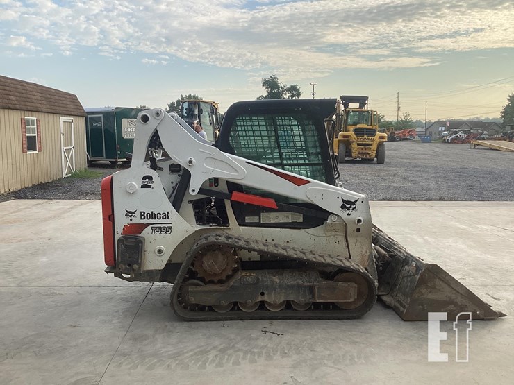 2020-bobcat-t595-image-5